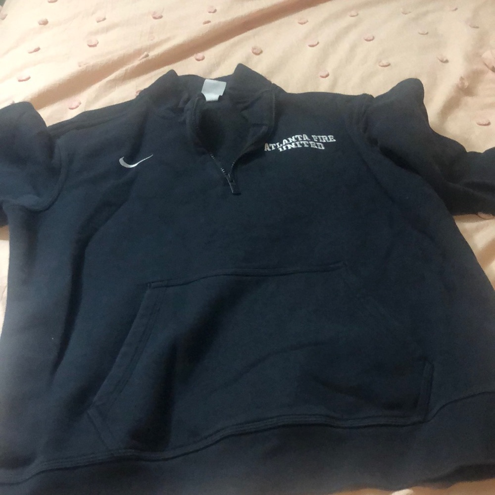 Nike sweatshirt